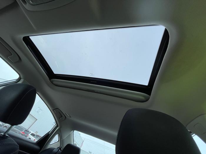 2017 nissan altima 2.5-s with 153306 miles 54b26f2fd9be439db17632503dde265b.jpeg