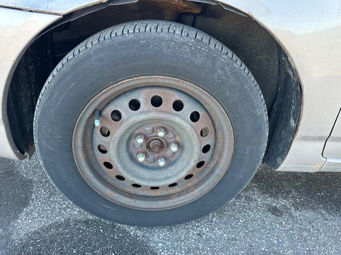 2003 toyota corolla ce with 170294 miles for sale near elk-river, minnesota 54fb58f831864121ac649bdc381574ee.jpeg