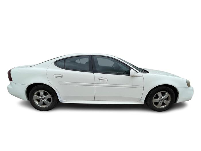 2005 pontiac grand-prix gt2 with 251382 miles for sale near elk-river, minnesota 550cfc0622774f7eb2a1bd54c9bcb421.jpg