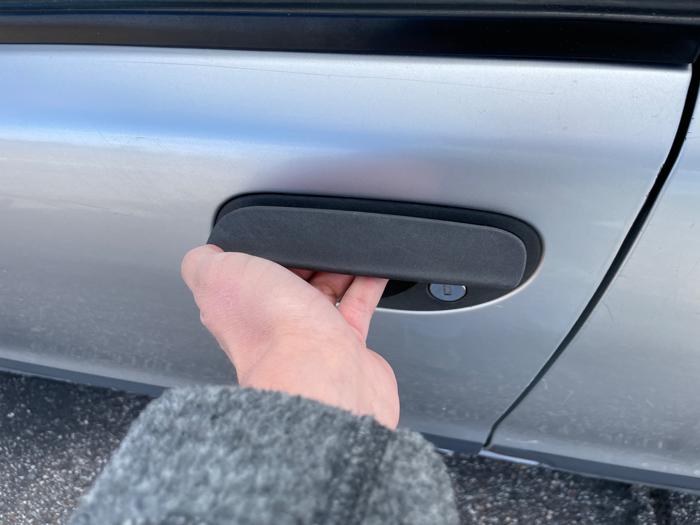 2001 volvo s40 sedan with 144822 miles for sale near elk-river, minnesota 550fd91404794b17a90373423612b006.jpeg