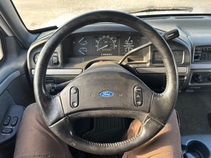 1993 ford f-150 s-reg.-cab-short-bed-2wd with 118087 miles for sale near elk-river, minnesota 55156b8fd115471e88a335dab7f1fa73.jpeg