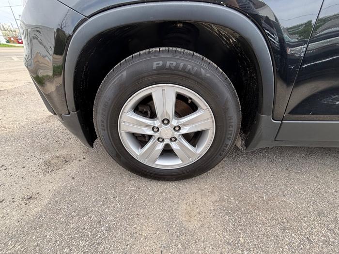 2020 chevrolet trax ls-fwd with 148469 miles for sale near rochester, minnesota 5515d7854d9b4eea807d01c220c7fab8.jpeg