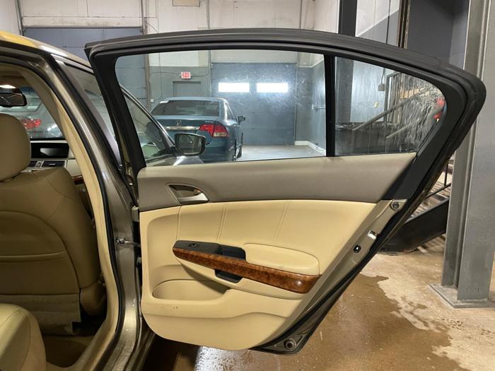 2008 honda accord ex-l with 198338 miles for sale near elk-river, minnesota 551e761b0ccf4b16b1f603047096f8de.jpg
