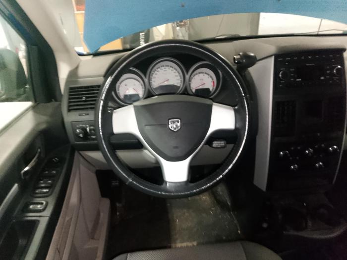 2008 dodge grand-caravan sxt with 130543 miles for sale near elk-river, minnesota 551f0e46980f4ad987e4c1036edcc692.jpg