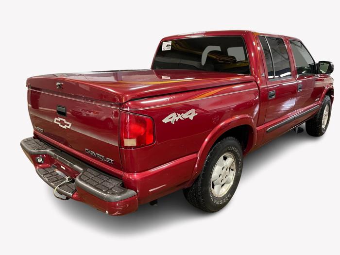 2003 chevrolet s-10-pickup ls with 191135 miles for sale near elk-river, minnesota 5521d4d76a864df58f8944cfde16ac9f.jpg