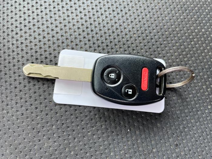 2008 honda fit sport-5-speed-at with 205274 miles for sale near elk-river, minnesota 5533b76946e644ac8aa5ac95e1419139.jpeg