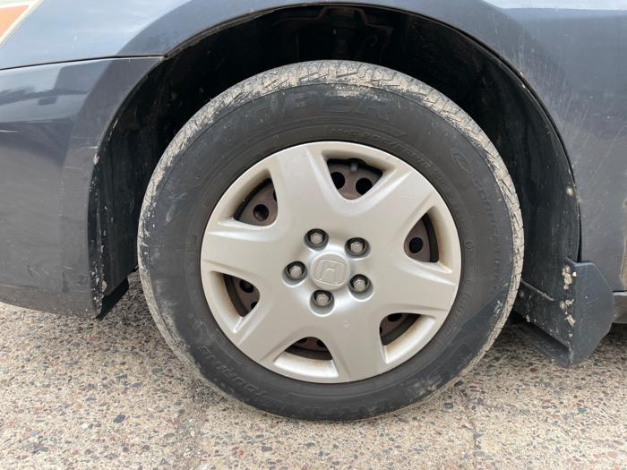 2007 honda accord lx-sedan-at with 173288 miles for sale near elk-river, minnesota 554d42bba40e41109971187ee9e3bdeb.jpeg