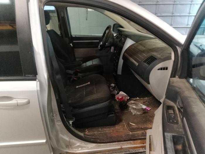 2010 dodge grand-caravan with 197857 miles for sale near elk-river, minnesota 555c69deadda49c3824e8f8e523e65f5.jpg