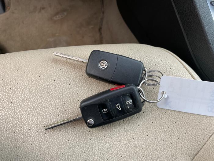 2011 volkswagen jetta se with 147575 miles for sale near elk-river, minnesota 55c75d1b06374d7ba340269e5b4b87d8.jpeg