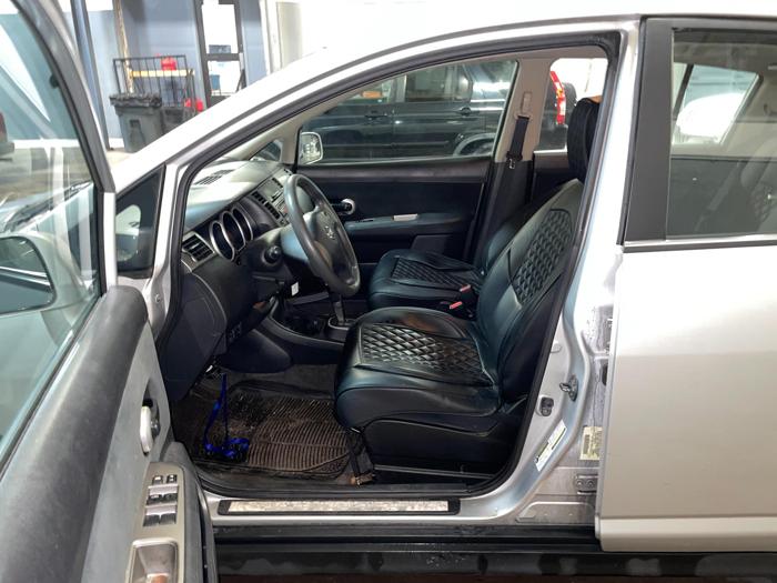 2011 nissan versa 1.8-sl-hatchback with 159287 miles for sale near elk-river, minnesota 55cc78ae04d34b7cb66f8dd57d011885.jpg