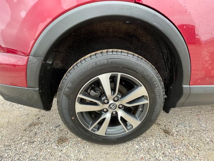 2018 toyota rav4 xle-awd with 22940 miles for sale near elk-river, minnesota 560c6b44e9394b569b53ce1fefa5ac07.jpeg