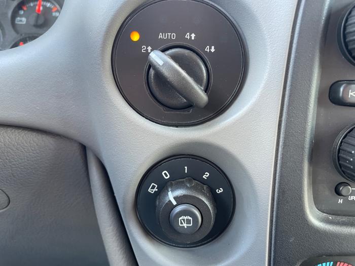 2008 chevrolet trailblazer lt2-4wd with 149859 miles for sale near white-bear-lake, minnesota 560dd5d2a0e44f49aee1facafc061a40.jpeg
