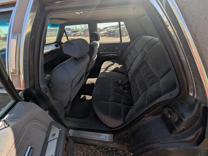 1987 mercury grand-marquis ls-4-door with 86349 miles for sale near elk-river, minnesota 561ba281b65d4ce3a0018fe00e714370.jpg