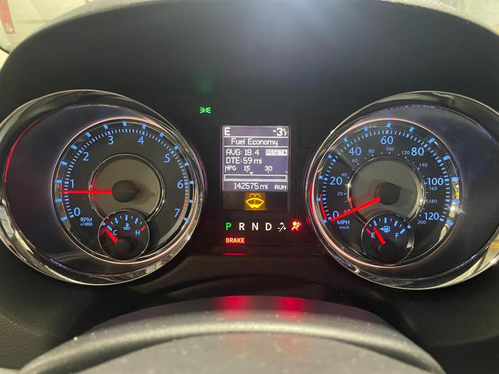 2014 chrysler town-&-country touring with 142575 miles for sale near elk-river, minnesota 562b3949a1e94218929d5c01412eeff0.jpg