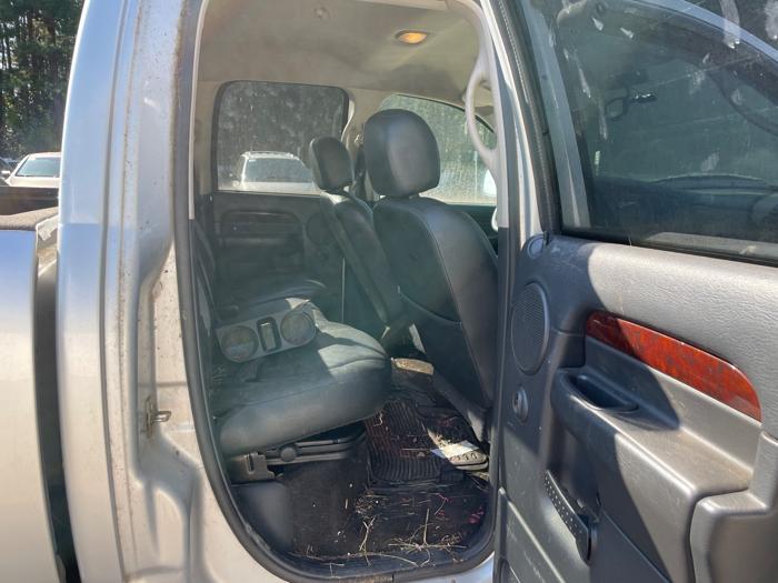 2003 dodge ram-1500 st-quad-cab-short-bed-4wd with 210145 miles for sale near elk-river, minnesota 563fae58418f457cb5bc3987221ea226.jpeg
