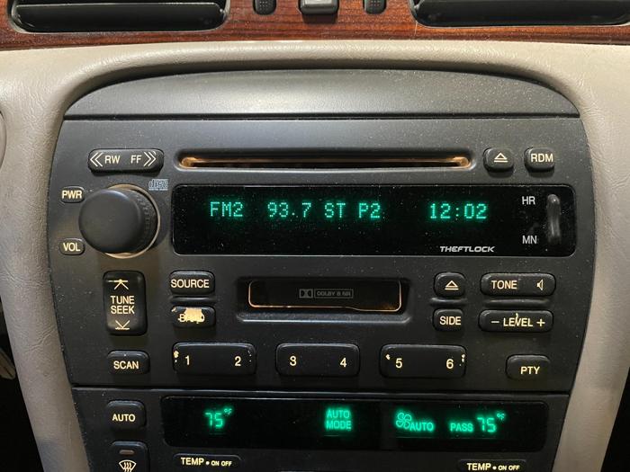 2003 Cadillac Seville