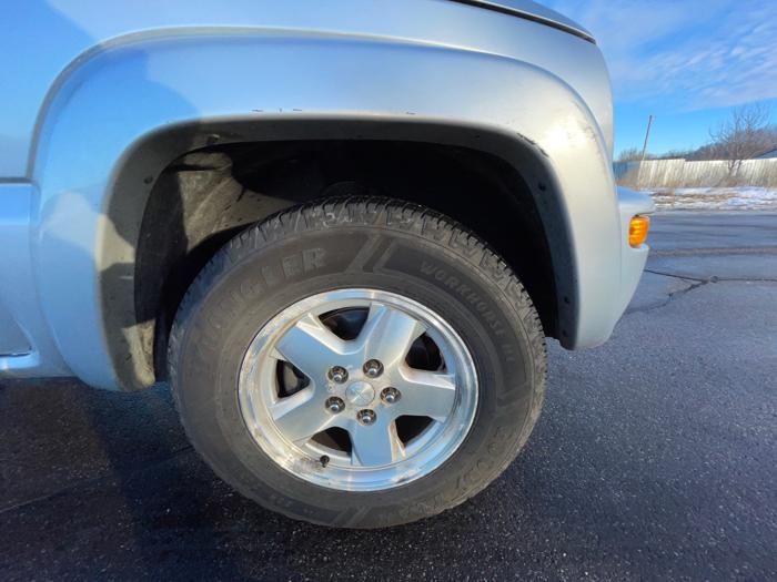 2003 jeep liberty limited-2wd with 183532 miles for sale near elk-river, minnesota 568be614eb254042b0926c4e20b12c85.jpeg