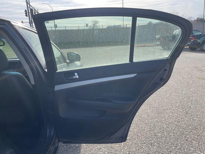 2007 infiniti g35 x-awd with 181597 miles for sale near burnsville, minnesota 56919edfd6a545dbae933eb2ddd65a51.jpeg