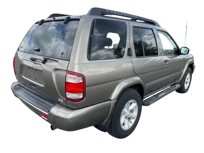 2004 nissan pathfinder se-4wd with 116043 miles for sale near elk-river, minnesota 56b0f73bdc9040ecba70184a18eb3112.jpg