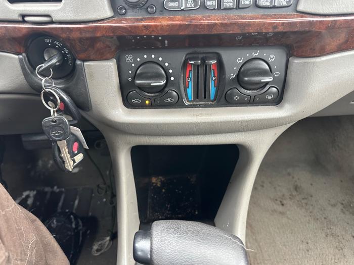 2005 chevrolet impala ls with 290353 miles for sale near elk-river, minnesota 56b936228b874633ae89e561be935eaa.jpeg