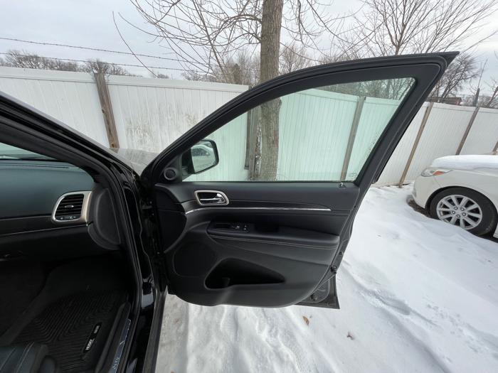 2017 jeep grand-cherokee limited-4wd with 117223 miles for sale near elk-river, minnesota 56c81ce14406419e8c7e3c4a43df6ecd.jpeg