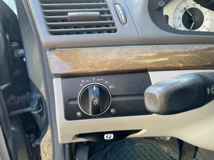 2008 mercedes-benz e-class e350-luxury with 154063 miles for sale near elk-river, minnesota 56cf6bda888f4635bdadf077c2d4aceb.jpeg