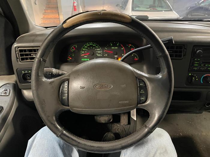 2002 ford f-350-super-duty lariat with 254064 miles for sale near elk-river, minnesota 56dfe79d7ff5439690cc8cda26abbc2c.jpg