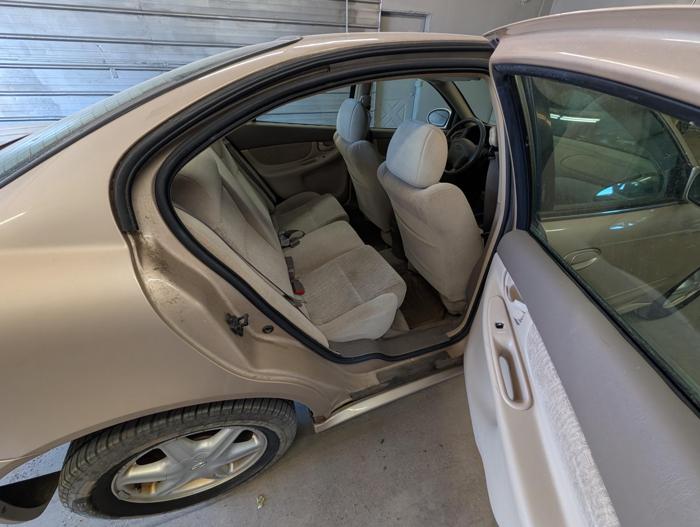 2002 oldsmobile alero gl1-sedan with 105324 miles for sale near elk-river, minnesota 56e3c3bfbff34c5a92bb12dc807ca76c.jpg