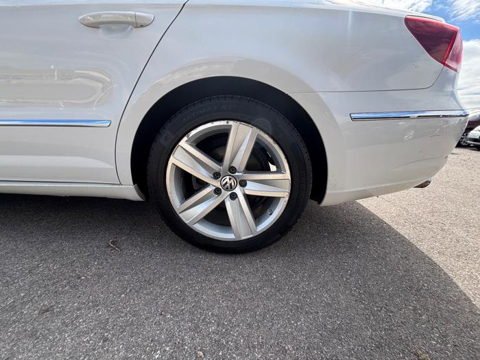2014 volkswagen cc sport-plus with 110068 miles for sale near savage, minnesota 56e7df7a5d2e4f49a45b0449ce31d30b.jpeg