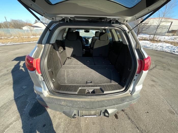 2011 chevrolet traverse lt-fwd with 173079 miles for sale near elk-river, minnesota 56f146655aa64e4d9b41c635ce592f5a.jpeg