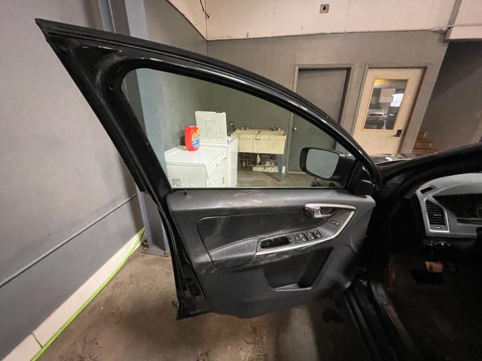 2014 volvo xc60 t6-awd with 145541 miles for sale near elk-river, minnesota 56f525ff73fd49f488951d52bc1c7fb7.jpeg