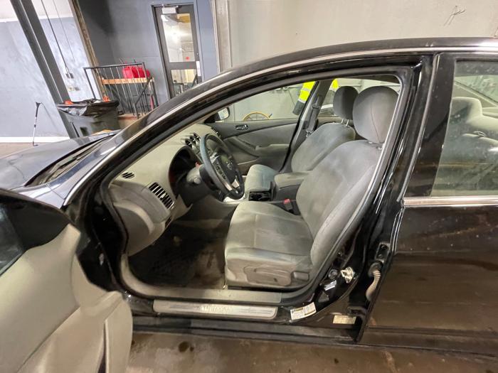 2012 nissan altima 2.5-s with 129568 miles for sale near elk-river, minnesota 56fd0bb24abd4657b2701057885245da.jpeg