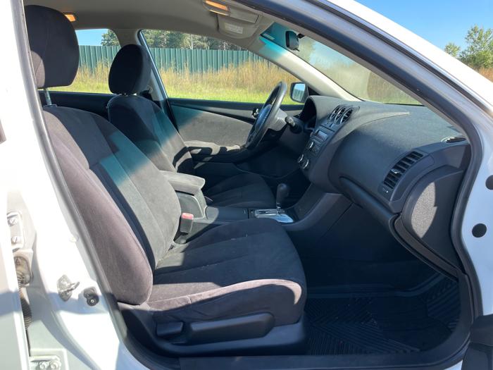 2011 nissan altima 2.5-s with 209067 miles for sale near elk-river, minnesota 570bc027db7540bc969d8e354b264e8a.jpeg