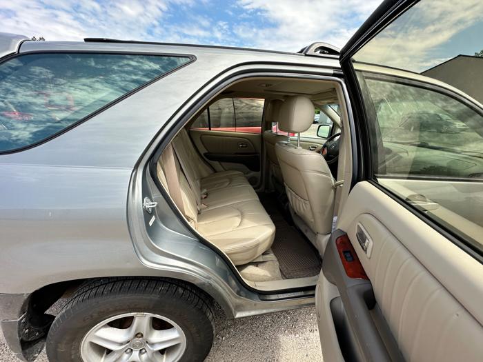 2001 lexus rx-300 4wd with 98157 miles for sale near elk-river, minnesota 570c06638518461c8c4b6ba4bda90c4c.jpeg