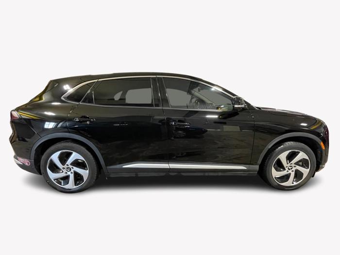 2023 vinfast vf-8 with 9921 miles for sale near elk-river, minnesota 57122ebab83e4f33b3fb3c60aaf3b7f4.jpg