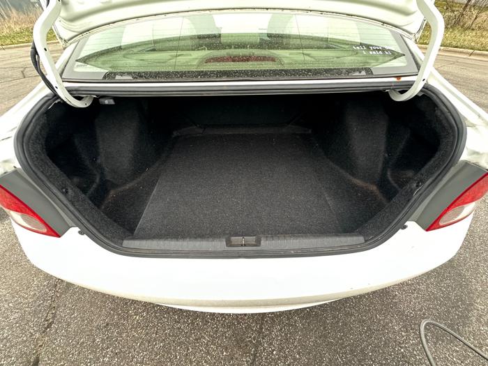 2009 honda civic lx-sedan-5-speed-at with 201694 miles for sale near elk-river, minnesota 5715bbe48e174a2caab59aeb8dd5110d.jpeg