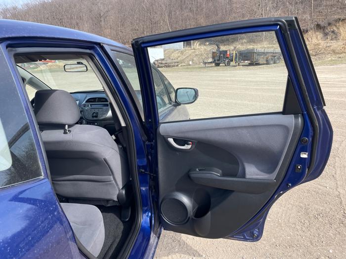 2013 honda fit 5-speed-at with 116162 miles for sale near jordan, minnesota 57167122772a4dd585ede90a02c6af4f.jpeg