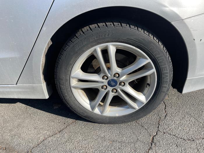 2018 ford fusion-hybrid se with 123612 miles for sale near spring-lake-park, minnesota 5759bff4d8794d08a13cafec35cc0b52.jpeg