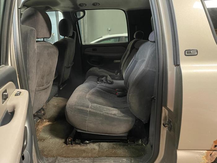 2002 chevrolet suburban 1500-4wd with 264133 miles for sale near elk-river, minnesota 575c23ec1d074abd96e71e9aa8de03dd.jpg