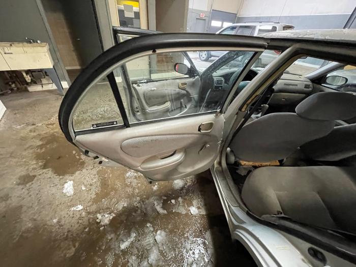 2001 chevrolet prizm lsi with 247350 miles for sale near elk-river, minnesota 577003e38a6c41708d7ff58a23a3101c.jpeg