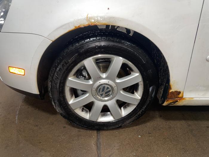 2008 volkswagen rabbit 4-door-s with 119910 miles for sale near elk-river, minnesota 577495ed31684b56b7716dfd52c2fb5d.jpeg