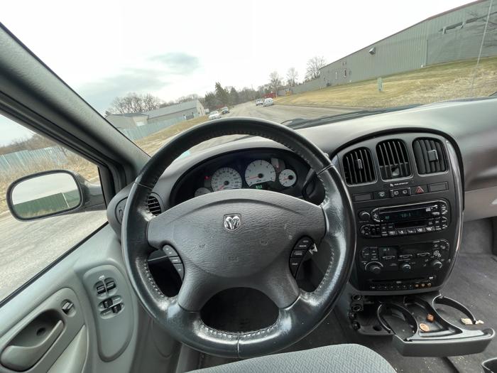 2005 dodge grand-caravan sxt with 72799 miles for sale near elk-river, minnesota 578588a0660c437fa2e8d6f5eb5bd732.jpeg