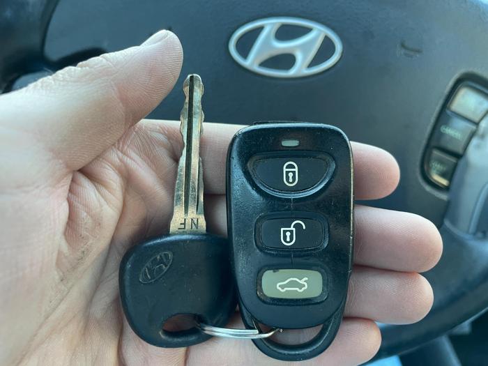 2006 hyundai sonata with 220404 miles for sale near elk-river, minnesota 57a32a025bdf4f96a95dd1f5e964ad2f.jpg