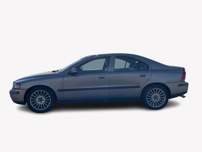 2003 volvo s60 with 163035 miles for sale near elk-river, minnesota 57b86fd0c7344d35b0c1dd9913e6e807.jpg