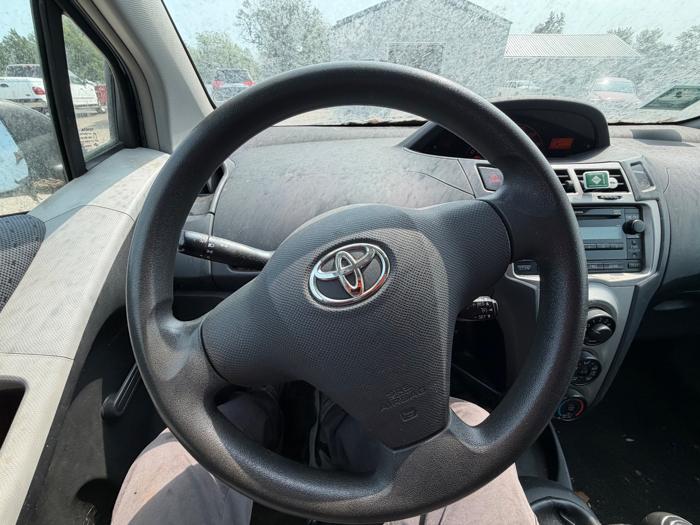 2009 toyota yaris liftback-3-door-at with 150586 miles for sale near elk-river, minnesota 57c511e83cd84fa88534e09880608af7.jpeg