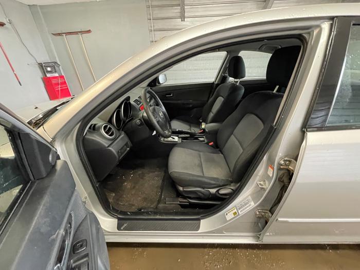 2009 mazda mazda3 i-sport-4-door with 189562 miles for sale near elk-river, minnesota 57c8439dce1648fdac45f3b12e3cdea5.jpeg