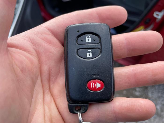 2012 toyota prius-v with 112210 miles for sale near elk-river, minnesota 57caec4b4f9b456cb13709e64b0c6e65.jpg
