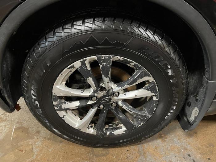 2011 infiniti fx50 with 208867 miles for sale near elk-river, minnesota 57d0d3cc73a940978aa37604551396aa.jpg