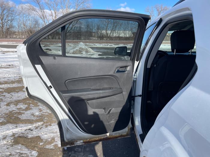 2013 chevrolet equinox 1lt-2wd with 154664 miles for sale near rochester, minnesota 57e8be152e9242f8b06d5e8c1ab2025d.jpeg