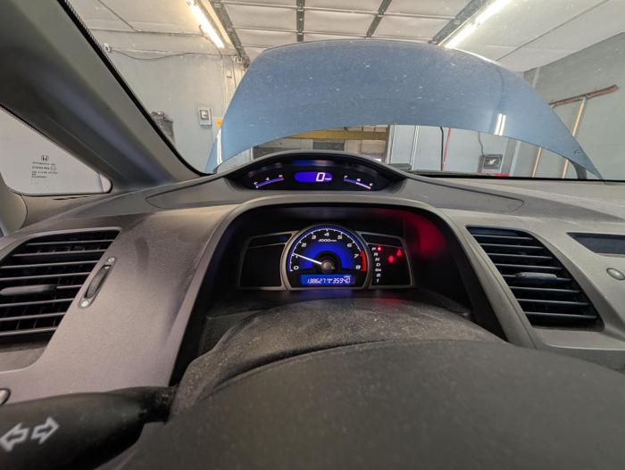 2010 honda civic ex-sedan-5-speed-at with 138627 miles for sale near elk-river, minnesota 5803aa27cb694607840c9160b96bb1a8.jpg